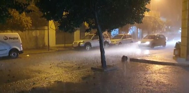 Rikthehet shiu, rikthehen edhe përmbytjet në Vlorë