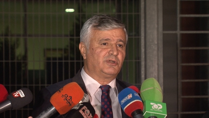 Avokati i njohur Maks Haxhia shtrohet me urgjencë në spital