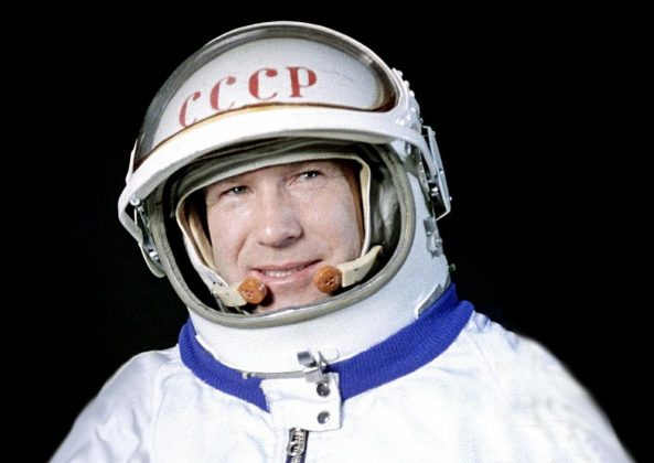 Rusi, vdes Aleksei Leonov i pari që shkoi në hapësirë