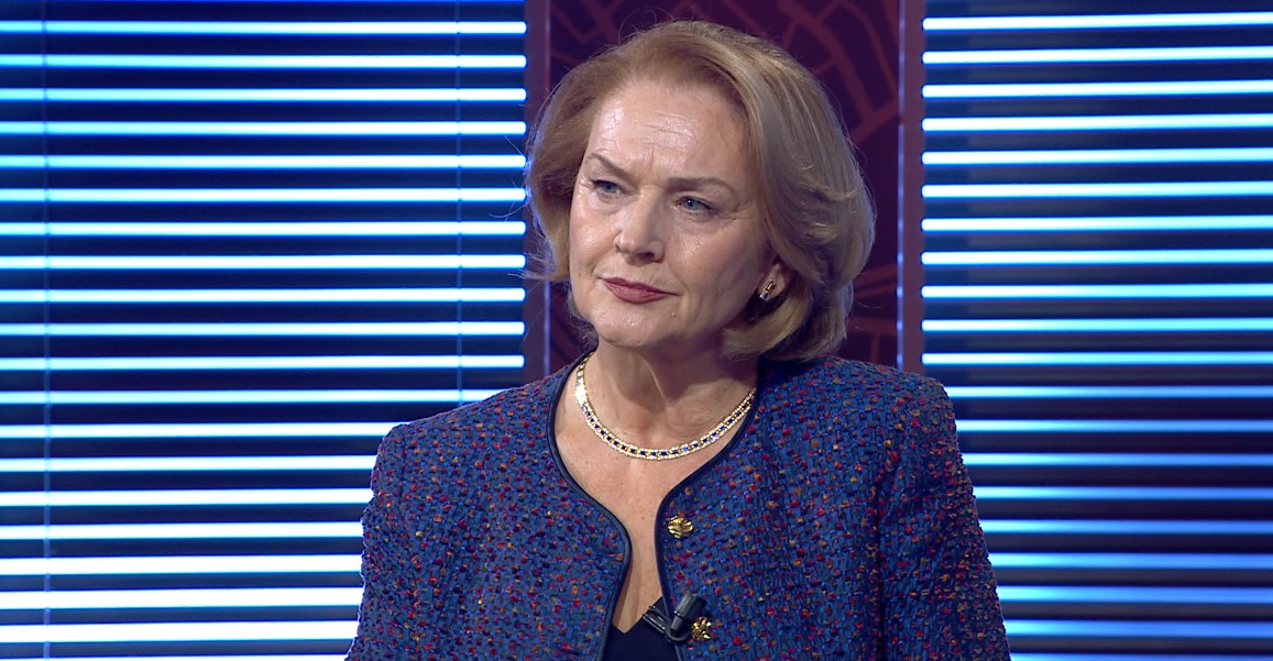 Arta Dade: Rama duhet të kishte ikur prej kohësh nga PS