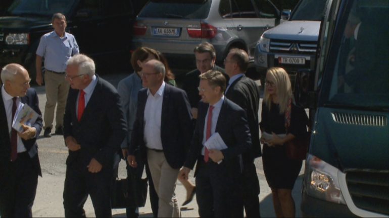 Delegacioni i CSU në selinë e PD-së, takim me Bashën