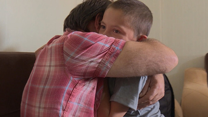 Rasti i Alvin Berishës/ Deputetët e opozitës kërkojnë interpelancë urgjente me ministrin e Jashtëm