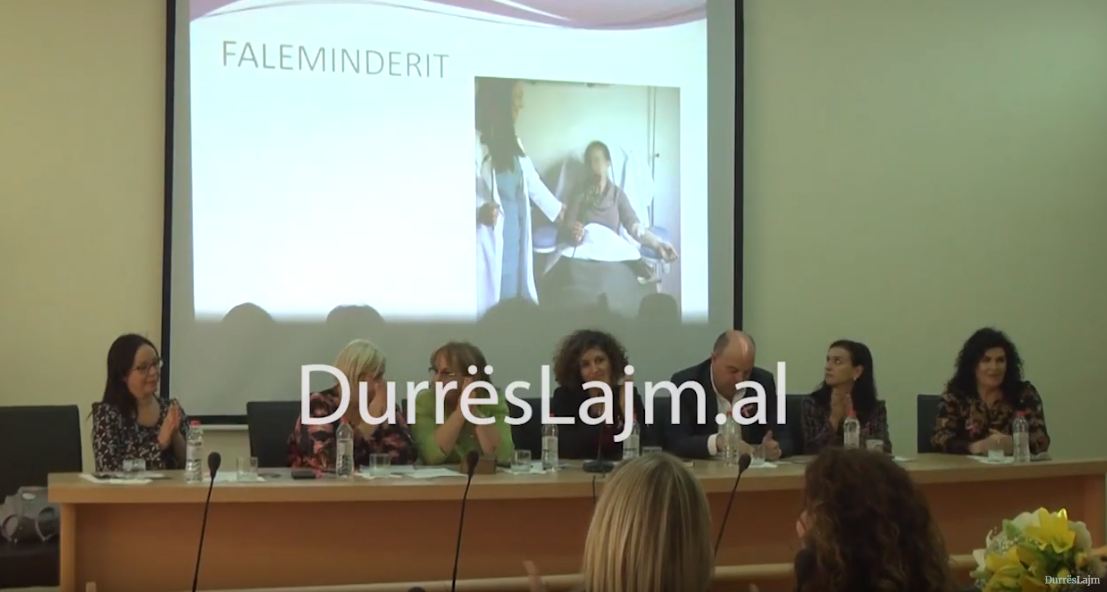 Mbyllet fushata “Tetori rozë” në Durrës, takim ndërgjegjësues mbi kancerin e gjirit (VIDEO)