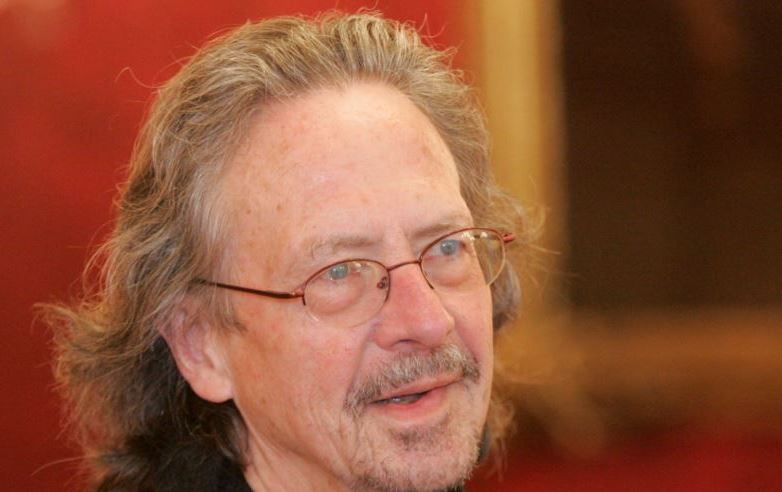 Akademia e Shkencave të Kosovës kërkon të anulohet Nobeli për Handken