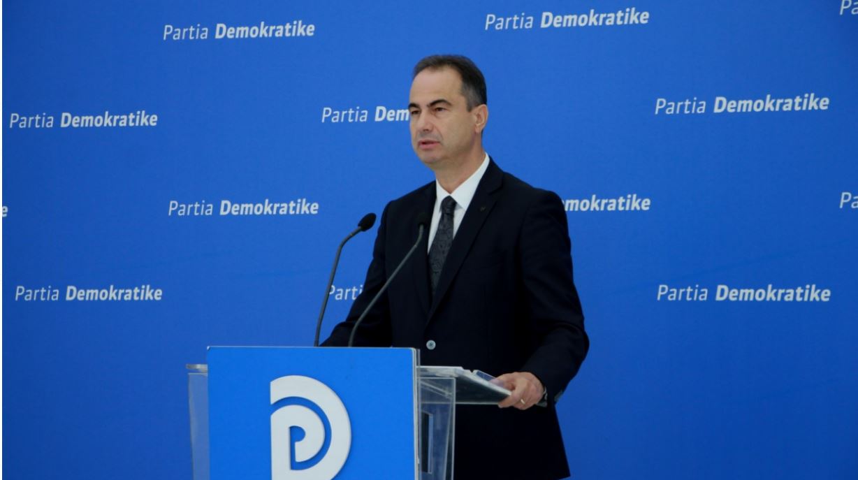 VKM për Kopshtin Botanik/ PD thirrje pedagogëve e studentëve: Bashkojuni nismës për protestë