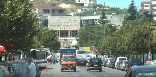 Tapë në timon rrugëve të Durrësit, arrestohet 31-vjeçari