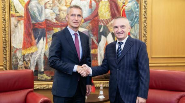 Meta dhe Stoltenberg konferencë të përbashkët në selinë e NATO-s