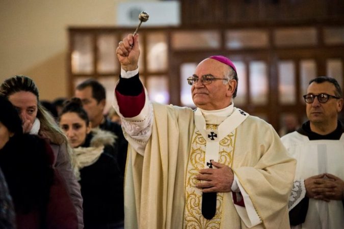 Arqipeshkvi i Shkodrës apel pushtetarëve: Shmangni rrezikun e interesit personal, ndihmoni shoqërinë!