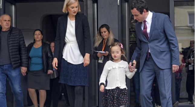 Profili misterioz i gruas norvegjeze të Albin Kurtit/ Historia e lidhjes së tyre