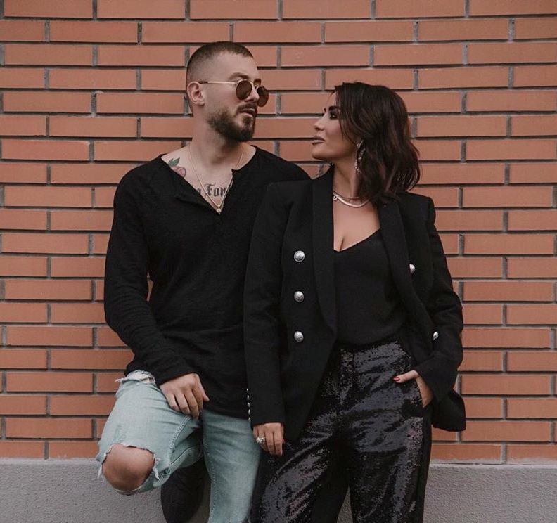 Romeo Veshaj dhe Jonida Maliqi konfirmojnë lidhjen: Ne dolëm! (FOTO)