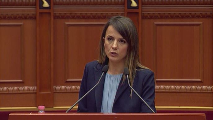 Hajdari: Rama anuloi takimin me Pendarovskin 30 minuta para