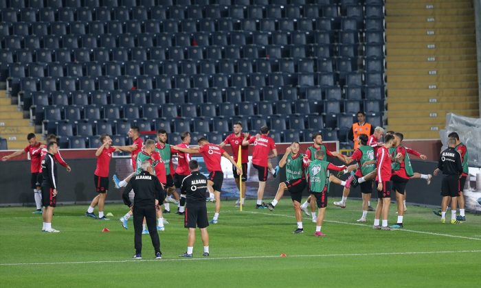 Turqi-Shqipëri/ Në fushë luajnë 126 mln €, kuqezinjtë kanë lojtarin më të shtrenjtë