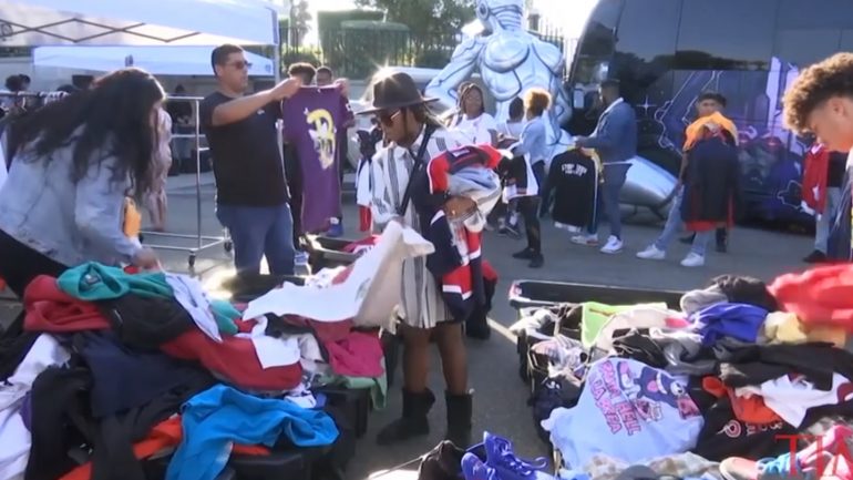 Chris Brown nxorri rrobat në shitje, fqinjët lajmëruan policinë