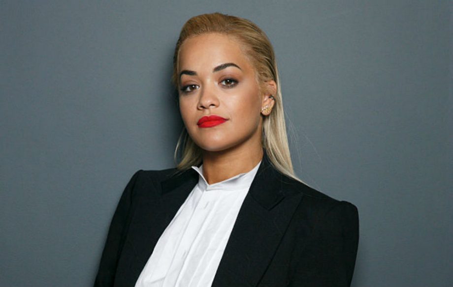 Rita Ora flet për sëmundjen që ka: Po më shkatërron
