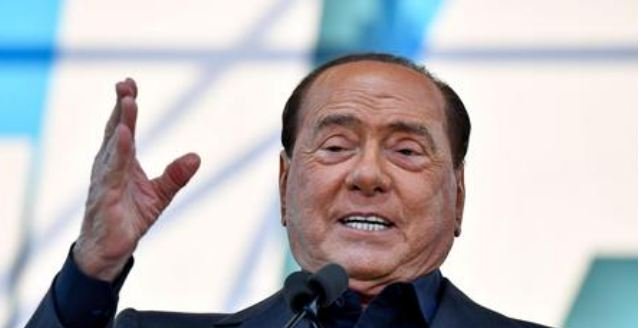Berlusconi nuk pranon të dëshmojë para gjykatës për akuzat për bashkëpunim me mafian