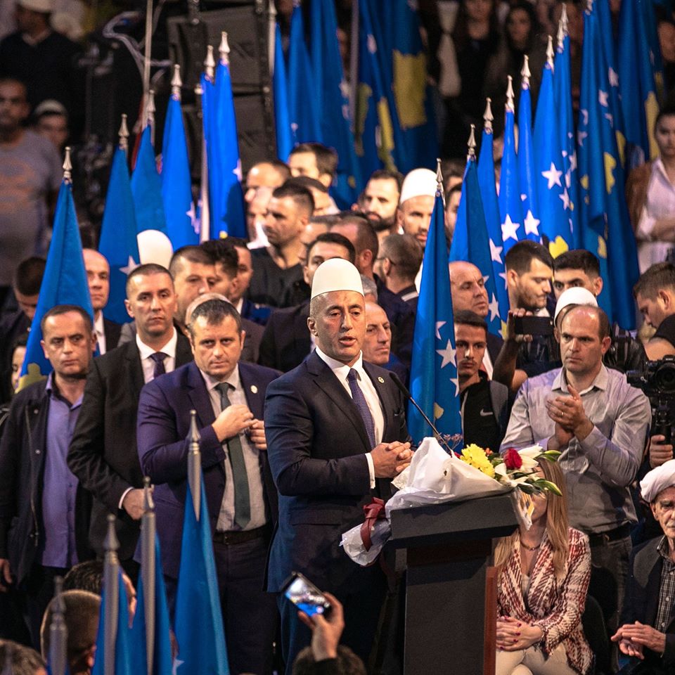 Haradinaj firmos vendimin: 28 Nëntori, ditë pushimi edhe në Kosovë