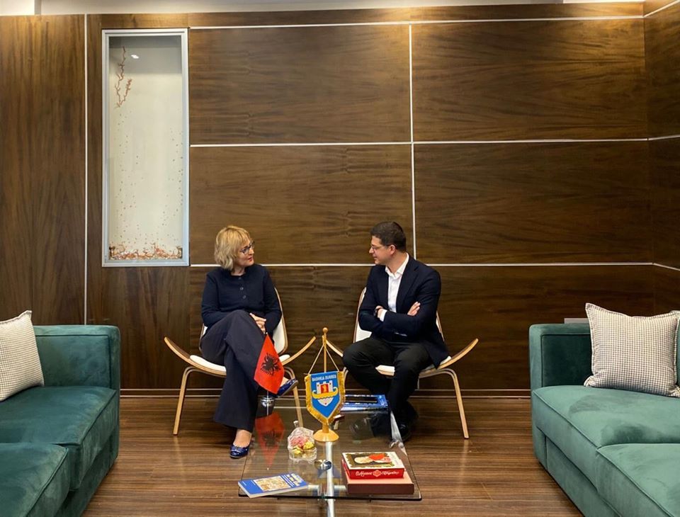 Takim Sako-Vengu, marrëveshje bashkëpunimi qytet-port (FOTO)