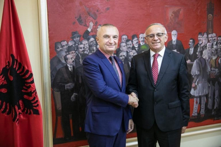 Meta pret në një takim lamtumire ambasadorin e Malit të Zi: Bashkëpunimi mes dy vendeve forcon paqen