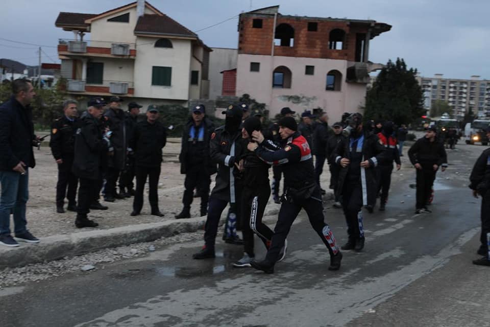Kryemadhi: Lotët e nënave, do bëhen mallkimi dhe ndëshkimi i Ramës