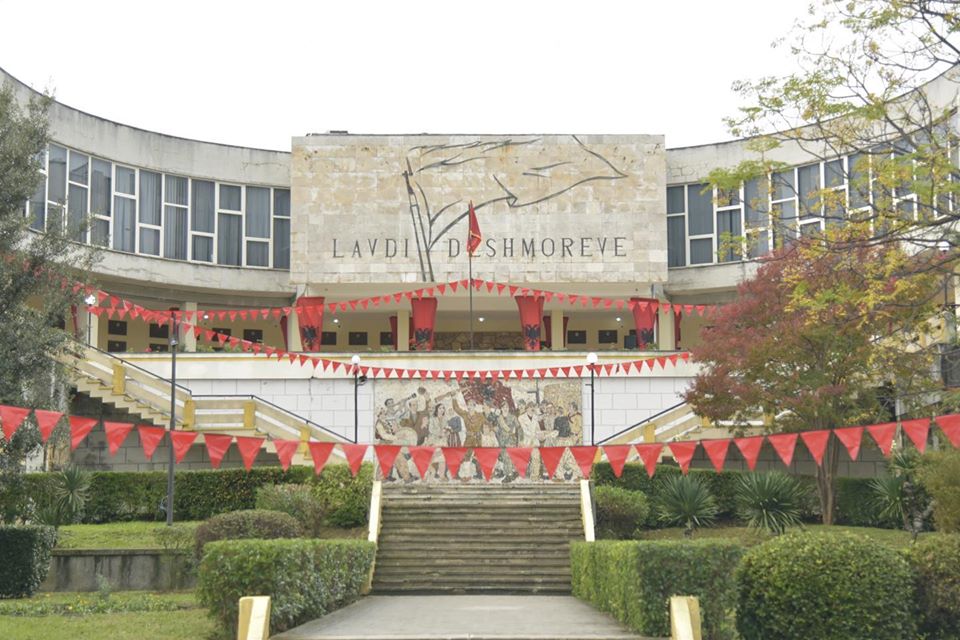 75-vjetori i Çlirimit të Durrësit, Sako fton për reflektim qytetarët