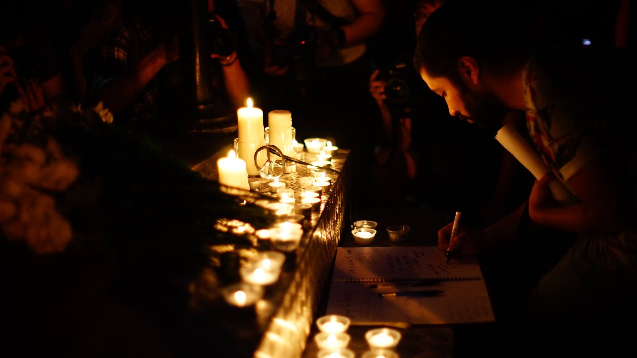 Babai vret djalin 14-vjeçar, zbuloi se ishte homoseksual