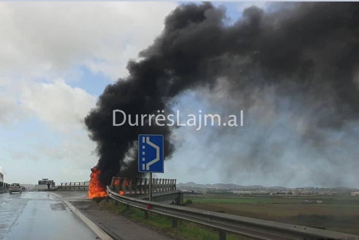 Digjet një makinë në afërsi të Sukthit (FOTO+VIDEO)