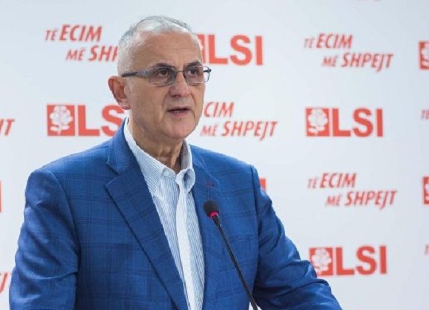 Vasili: Shqipëria në greminën e kolapsit ekonomik, korrupsioni 3 herë më i lartë se vendet e rajonit