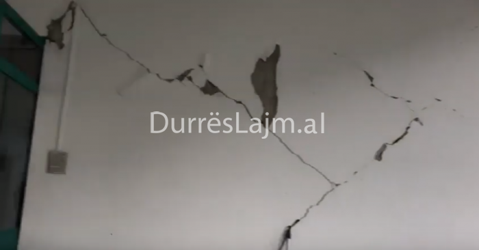 Nga tërmetet pëson dëmtime edhe spitali i Durrësit (VIDEO)