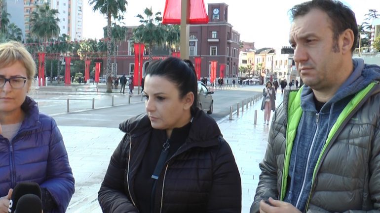 Balluku nga Durrësi: Bllokuam mbikalimin e Shkozetit, aeroporti i Rinasit në funksion të plotë