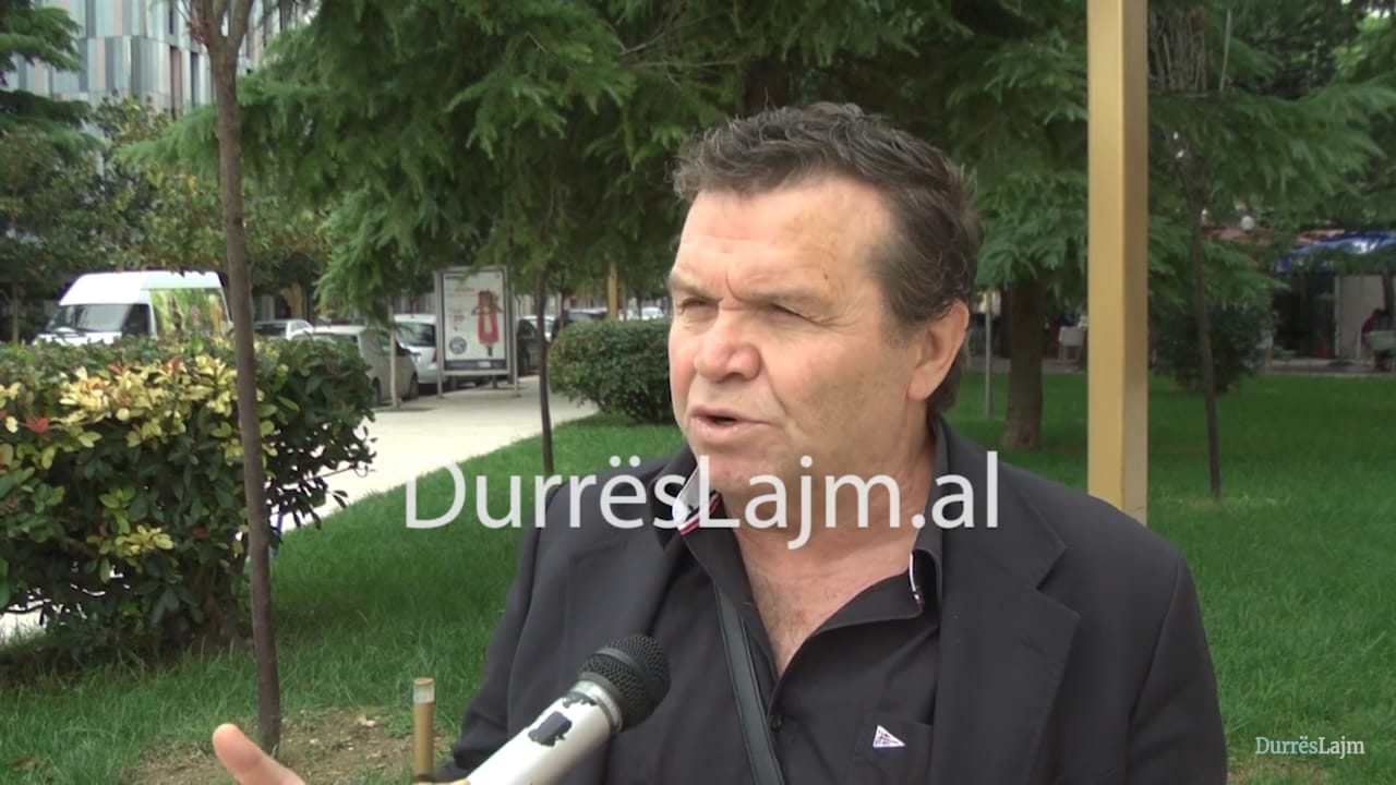 Në Panairin e Librit edhe autorë durrsakë, Omeri: &#8220;Tingujt e Heshtjes&#8221;, buqetë poezish për dashurinë (VIDEO)