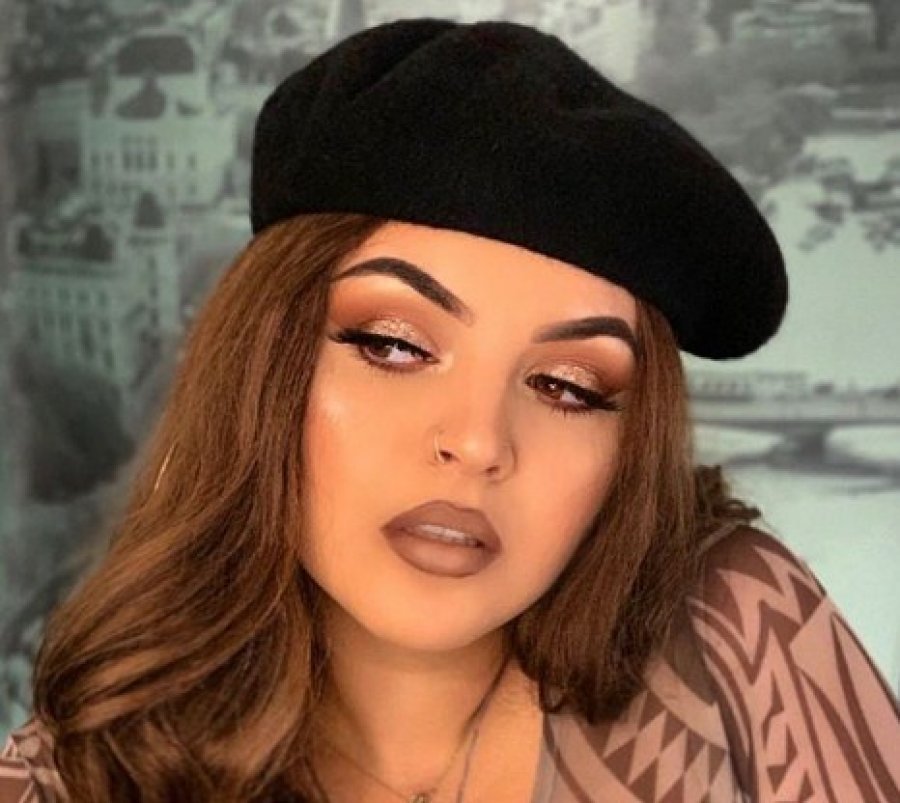 Fifi e pranon publikisht: Jam e dashuruar kokë e këmbë