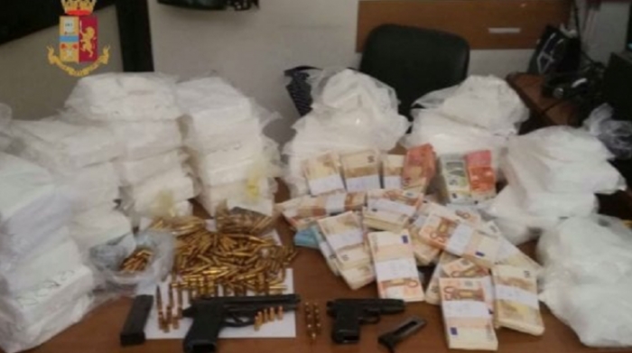 EMRI/ Arrestohet i shumëkërkuari, pjesë e një organizate të madhe kriminale