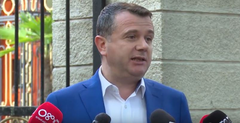 Meta përzë Borchardt nga presidenca/ Balla: Për të ardhur keq