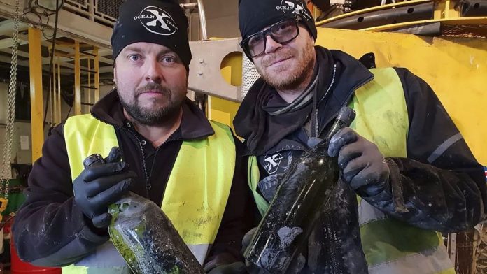 Në anijen 100-vjeçare gjenden 600 shishe konjak