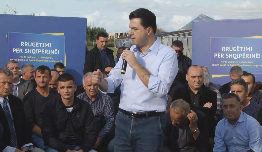 Thirrjet “Rama ik” në stadium, Basha: Të dëgjojë zërin e shqiptarëve!