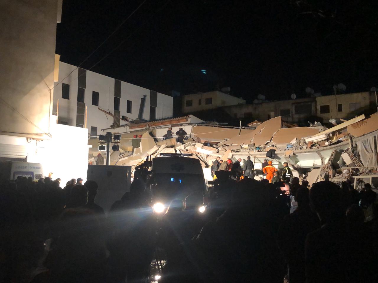 E dhimbshme, humb jetën 30-vjeçarja që u nxorr e gjallë nga rrënojat e pallatit në Durrës