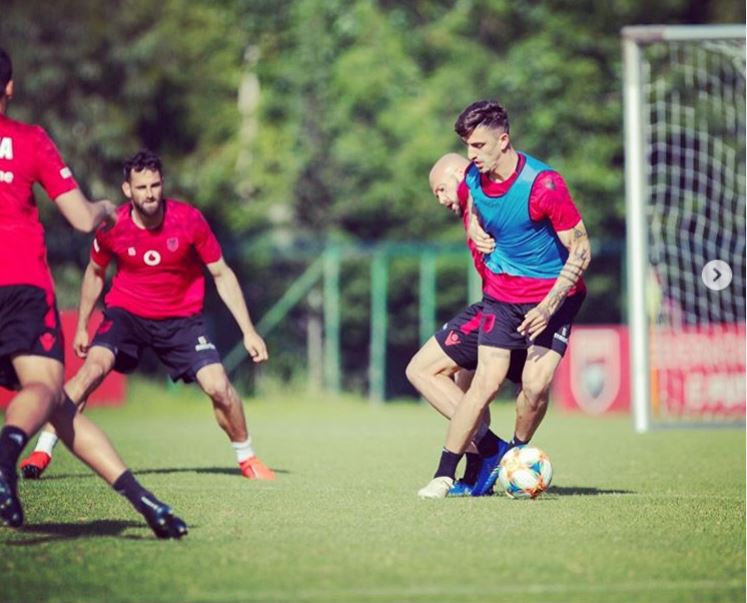 Dy mesfushorët e Kombëtares gati për Rejan