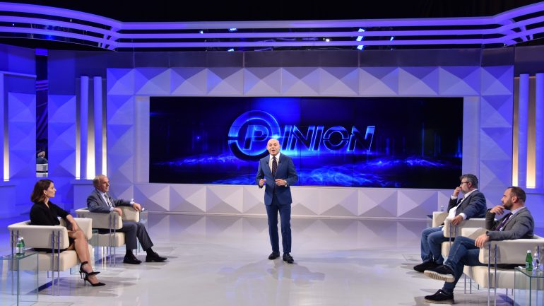 “Bandë injorantësh nën nivelin më të ulët të shoqërisë shqiptare”, Fevziu kërkesë për deputetët e rinj