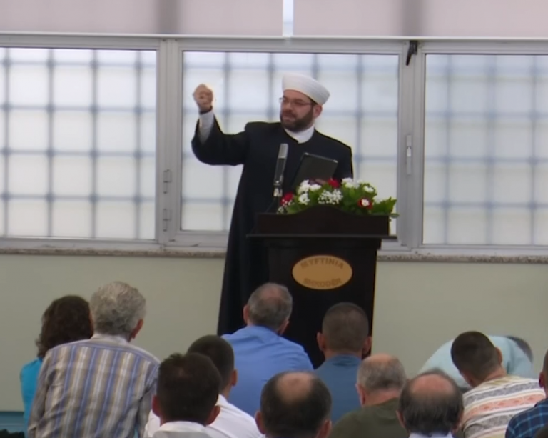 Myftiu i Shkodrës: Konfliktet ndërfetare, janë produkt i leximit të mangët të fesë