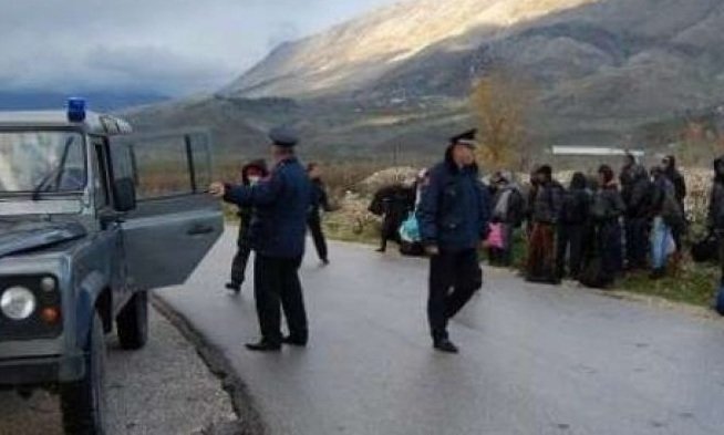 Po transportonin sirianë me BMW e furgon, arrestohen dy persona në Kukës