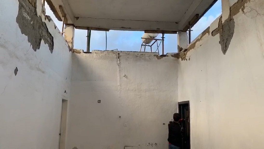 Pallati pranë hipotekës i pabanueshëm, 17 familje largohen nga apartamentet