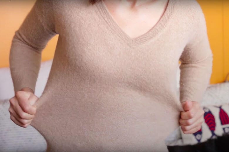 Ju janë zvogëluar rrobat pasi i keni larë me ujë të nxehtë? Ja si t’i ktheni në gjendjen fillestare