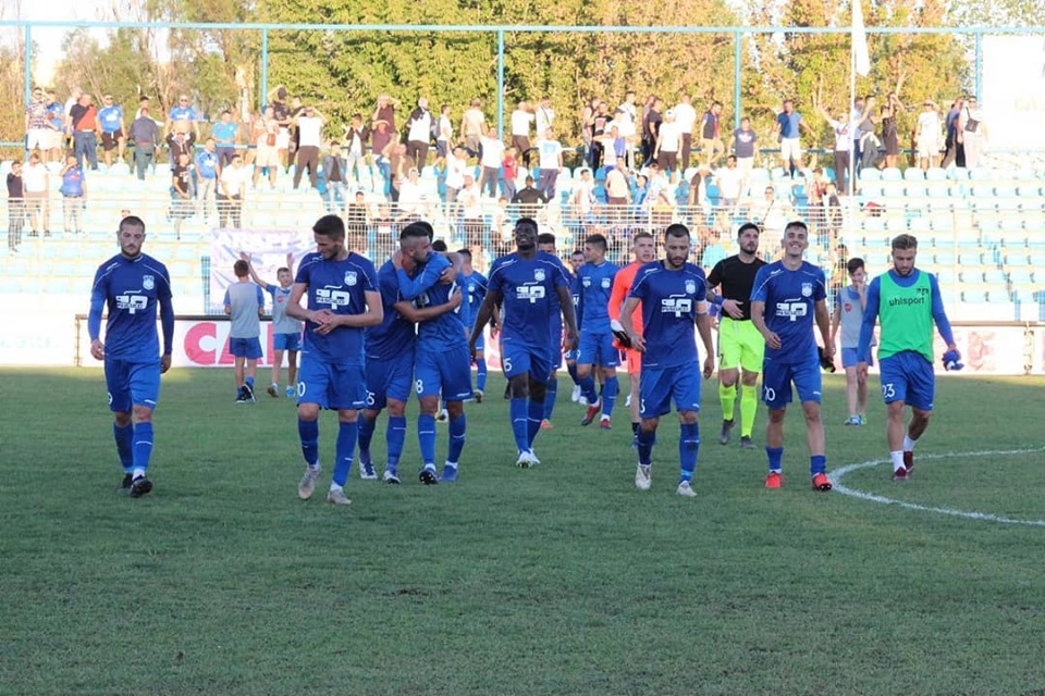 Situata katastrofike, në Durrës nuk flitet më për futboll. Lojtarët janë shpërndarë për të shpëtuar kokën