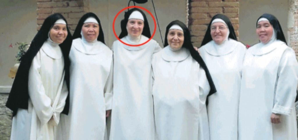 Kryemurgesha bie në dashuri, mbyllet manastiri