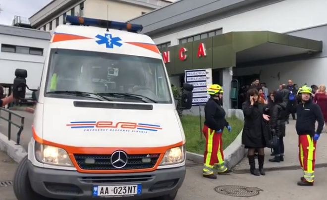 Shkon në 900 numri i të plagosurve nga tërmeti, MSH: 5094 thirrje për ndihmë nga momenti i parë