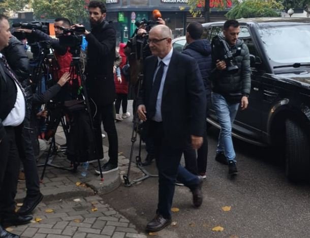 “Situata dramatike”/ Basha dhe aleatët mbërrijnë në Presidencë