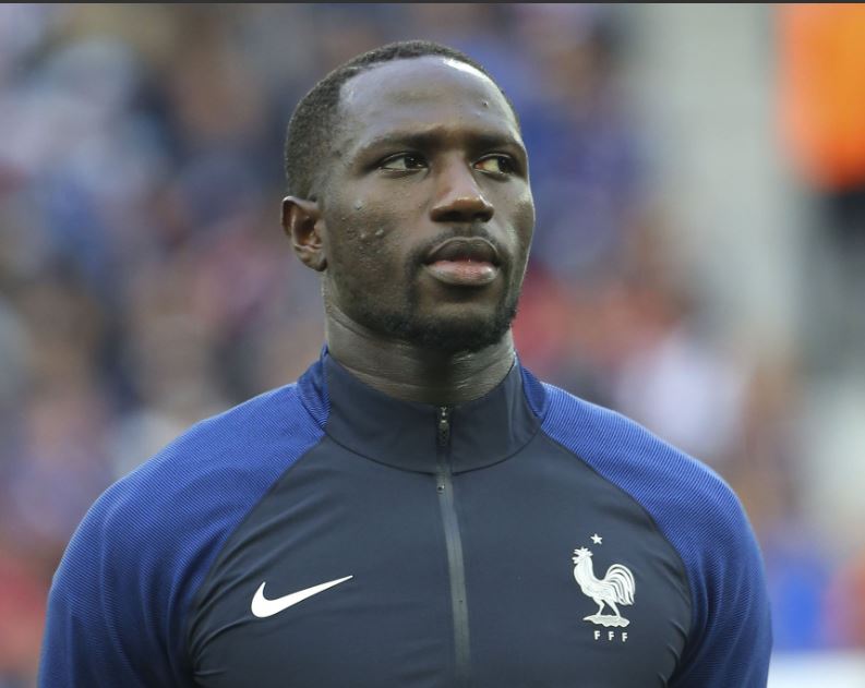 Vërshëllimat në “Air Albania”, Sisoko: Turp, por pas himnit në Francë pritej