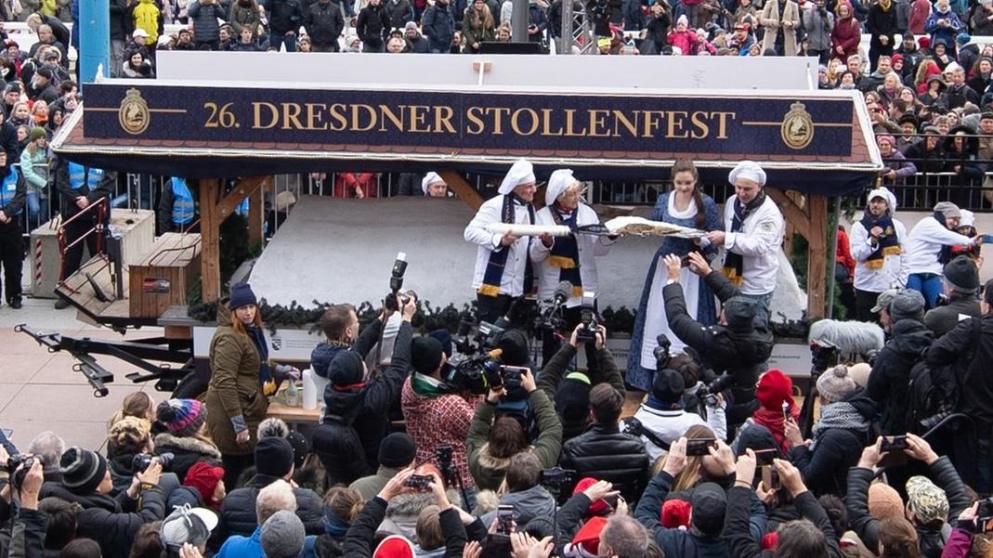 Përgatitet torta që peshon 4 tonë