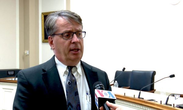 Komiteti i Helsinkit: Të shqetësuar për ligjin anti-shpifje në Shqipëri