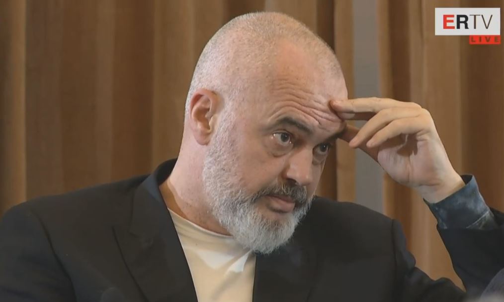 Rama zbulon filmin me tërmet që pa mbrëmjen e 26 nëntorit dhe raftin metalik shpëtues